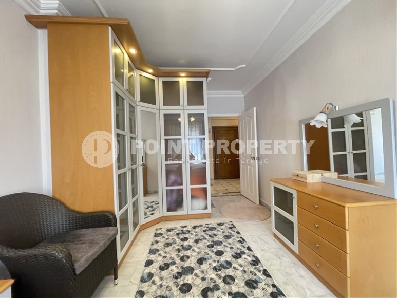 Благоустроенная квартира с мебелью и бытовой техникой в 850 метрах от моря, в центре Аланьи-id-7082-фото-7