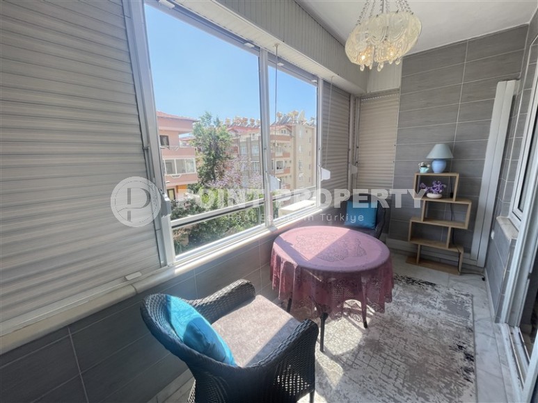 Благоустроенная квартира с мебелью и бытовой техникой в 850 метрах от моря, в центре Аланьи-id-7082-фото-10