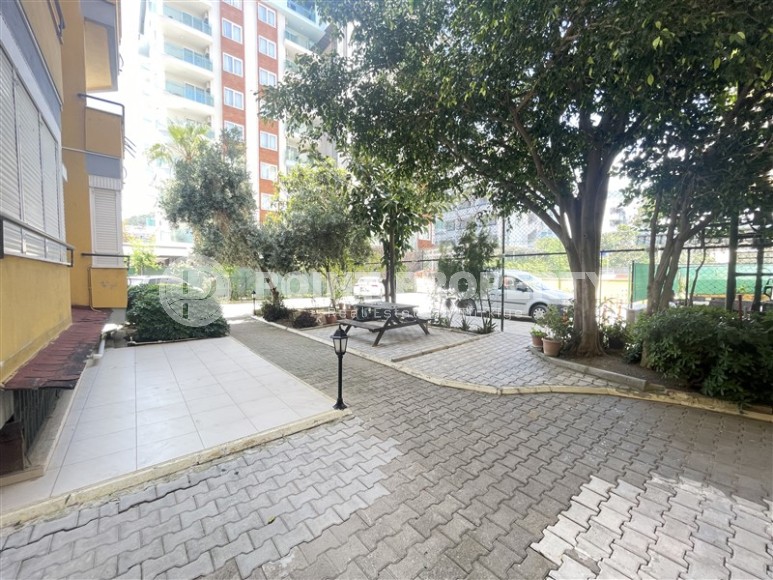 Благоустроенная квартира с мебелью и бытовой техникой в 850 метрах от моря, в центре Аланьи-id-7082-фото-13