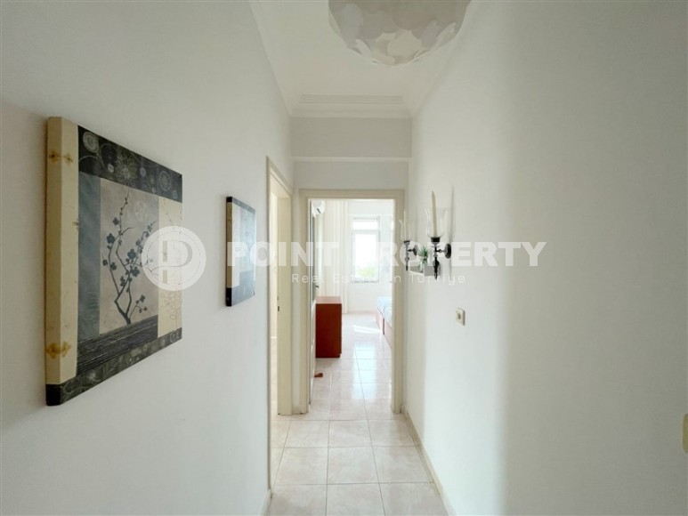 Bright, cozy apartment with a spacious glazed balcony, 30 meters from the beach, in the center of Mahmutlar-id-7083-photo-11