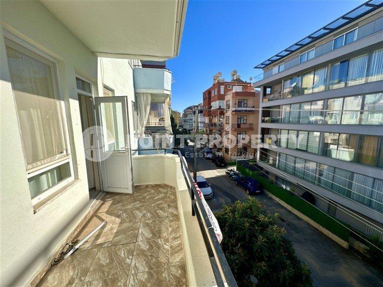 Меблированная квартира 2+1 в 200 метрах от знаменитого пляжа Клеопатры, в центре Аланьи-id-7087-фото-12