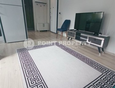 Готовая к проживанию квартира 1+1 в 50 метрах от пляжа, в центре туристического района Мерсина - Тедже-id-7089-фото-2