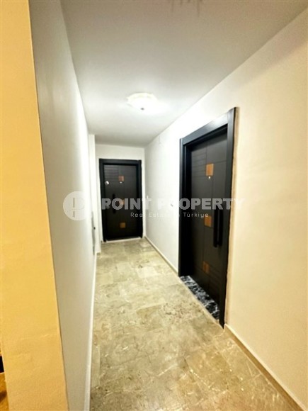 Готовая к проживанию квартира 1+1 в 50 метрах от пляжа, в центре туристического района Мерсина - Тедже-id-7089-фото-9