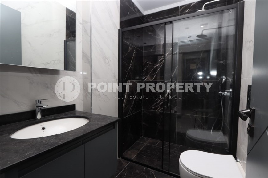 Просторная двухуровневая квартира с собственным садом в элитном районе Аланьи - Тепе-id-7090-фото-10