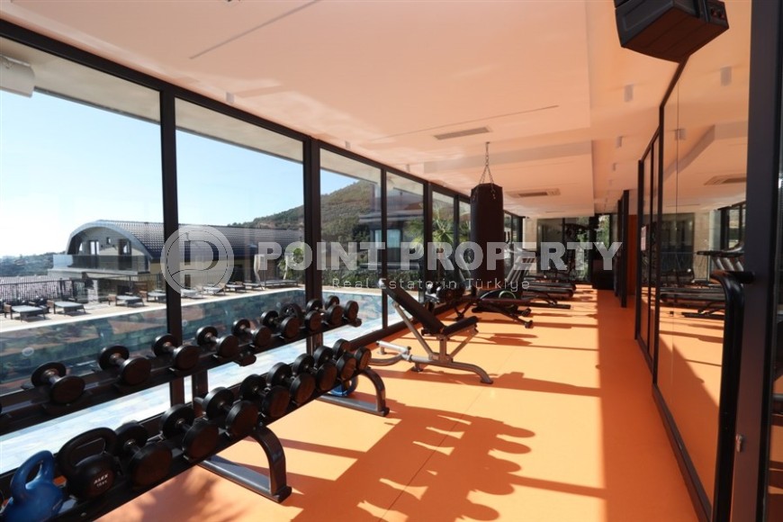 Просторная двухуровневая квартира с собственным садом в элитном районе Аланьи - Тепе-id-7090-фото-19