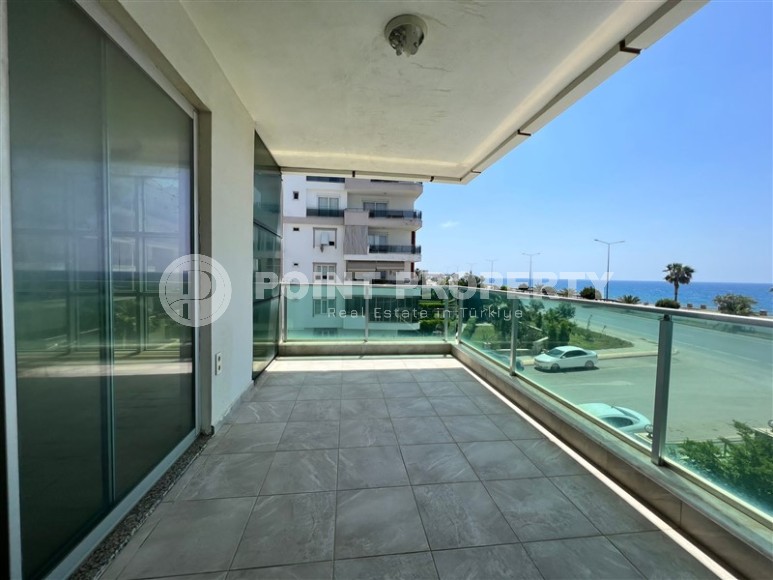 Линейная квартира 3+1 с роскошным панорамным видом на море, в центре престижного района Аланьи - Кестель-id-7091-фото-9