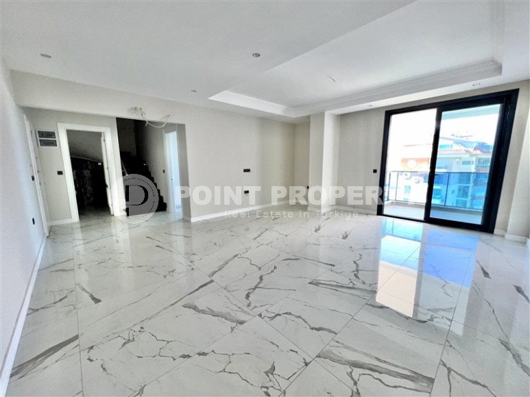 Панорамная двухуровневая квартира на первой линии от моря, в центре престижного района Аланьи - Кестель-id-7093-фото-2