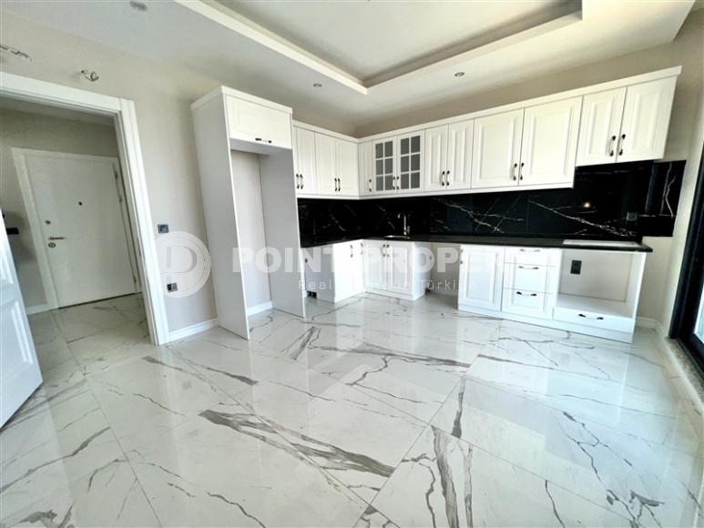 Панорамная двухуровневая квартира на первой линии от моря, в центре престижного района Аланьи - Кестель-id-7093-фото-3