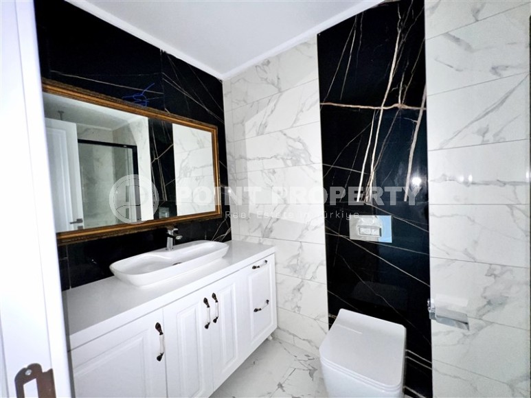 Панорамная двухуровневая квартира на первой линии от моря, в центре престижного района Аланьи - Кестель-id-7093-фото-11