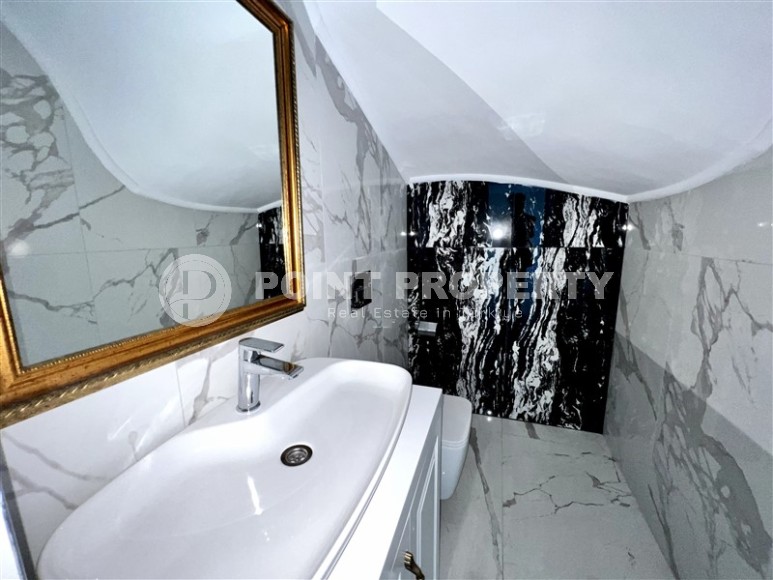 Панорамная двухуровневая квартира на первой линии от моря, в центре престижного района Аланьи - Кестель-id-7093-фото-13