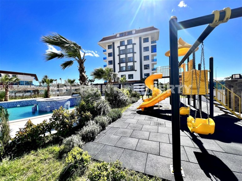 Панорамная двухуровневая квартира на первой линии от моря, в центре престижного района Аланьи - Кестель-id-7093-фото-25