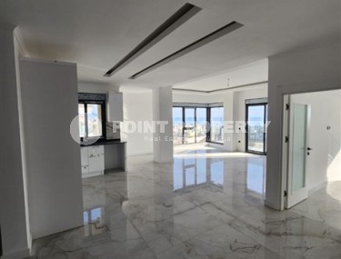 Панорамная квартира с видом на море и гору Кале, на 4-м этаже с мансардой в престижном районе Аланьи - Хасбахче-id-7094-фото-3