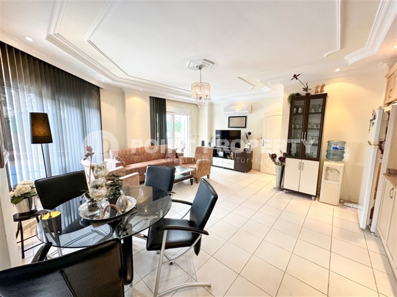 Благоустроенная квартира с мебелью и бытовой техникой, на 1-м этаже в резиденции 2008 года постройки-id-7100-фото-2