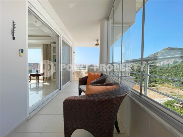 Atmospheric apartment with mountain views in a quiet area of Alanya - Cikcilli-id-7102-photo-14