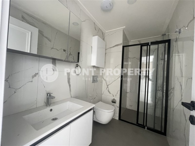 Светлая квартира с качественной чистовой отделкой, в 450 метрах от пляжа Клеопатры, в центре Аланьи-id-7106-фото-8