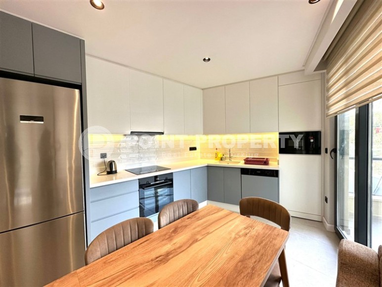 New apartment with a laconic modern design, on the 2nd floor in a new residential complex, commissioned in 2023-id-7108-photo-2