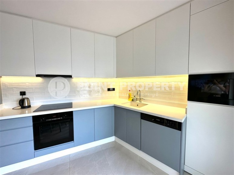 New apartment with a laconic modern design, on the 2nd floor in a new residential complex, commissioned in 2023-id-7108-photo-3