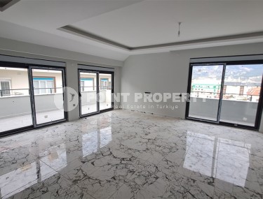 Spacious two-level apartment with panoramic views of the sea and mountains, in a quiet area of Alanya - Upper Oba-id-7114-photo-3