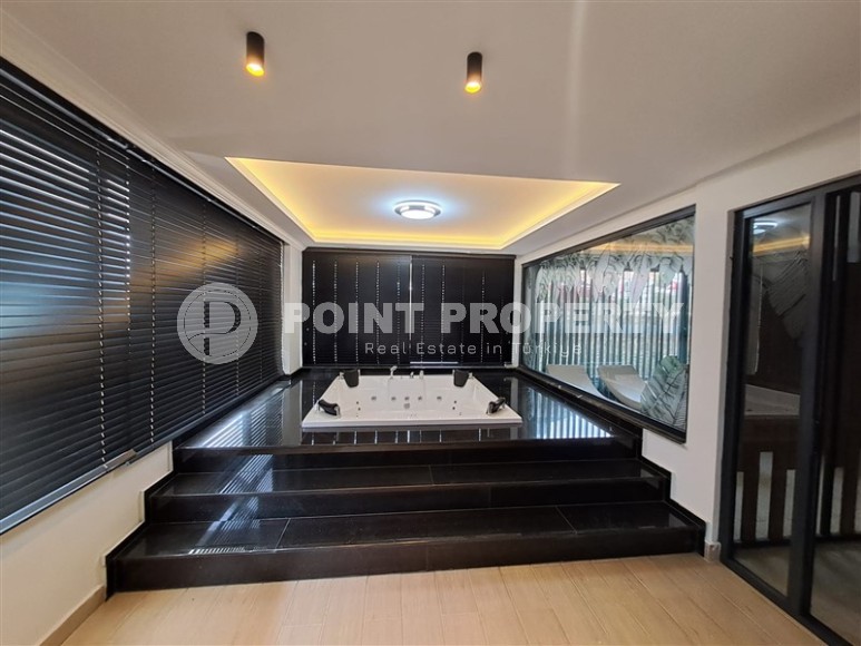 Spacious two-level apartment with panoramic views of the sea and mountains, in a quiet area of Alanya - Upper Oba-id-7114-photo-15