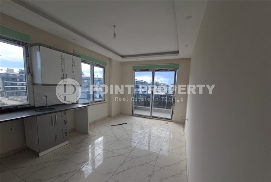 Небольшая квартира с чистовой отделкой, в трех километрах от моря, в новом районе Аланьи - Верхняя Оба-id-7115-фото-3