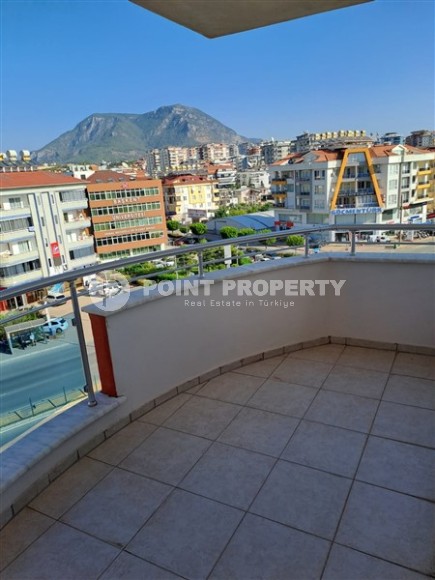 Large two-level apartment 2+1, with a total area of 200 m2, on the 5th floor with an attic, in the center of Oba district-id-7120-photo-14