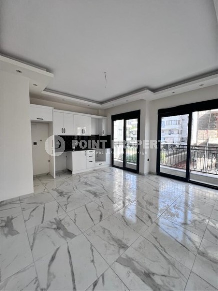 Новая квартира с качественной чистовой отделкой в 800 метрах от моря, в центре Аланьи-id-7124-фото-2