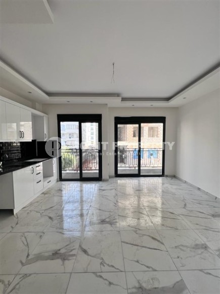 Новая квартира с качественной чистовой отделкой в 800 метрах от моря, в центре Аланьи-id-7124-фото-3