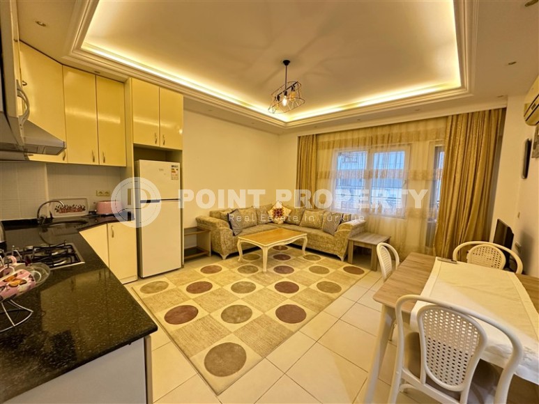 Уютная благоустроенная квартира с мебелью и бытовой техникой, в центре популярного района Аланьи - Нижняя Оба-id-7127-фото-2