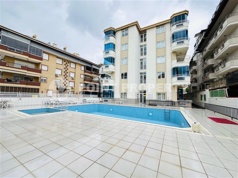 Уютная благоустроенная квартира с мебелью и бытовой техникой, в центре популярного района Аланьи - Нижняя Оба-id-7127-фото-10