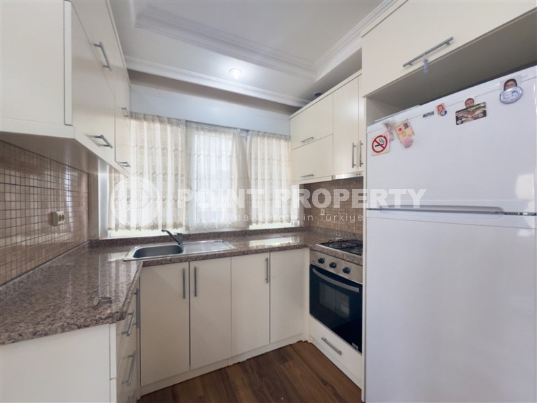 Благоустроенная квартира с мебелью и бытовой техникой в 500 метрах от пляжа Клеопатры, в центре Аланьи-id-7129-фото-2