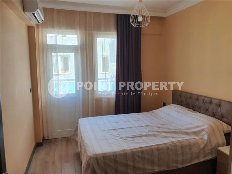 Квартира с новым ремонтом, современной мебелью и бытовой техникой, в 100 метрах от пляжа Клеопатры-id-7131-фото-4