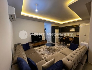 Spacious duplex apartment on the 5th floor with an attic, in a prestigious area of Alanya - Upper Oba-id-7134-photo-4