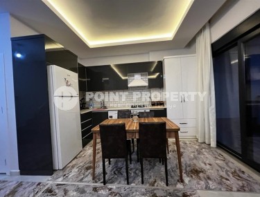 Spacious duplex apartment on the 5th floor with an attic, in a prestigious area of Alanya - Upper Oba-id-7134-photo-5