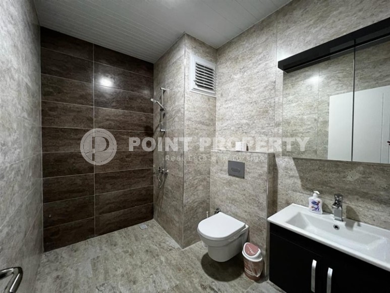 Spacious duplex apartment on the 5th floor with an attic, in a prestigious area of Alanya - Upper Oba-id-7134-photo-11