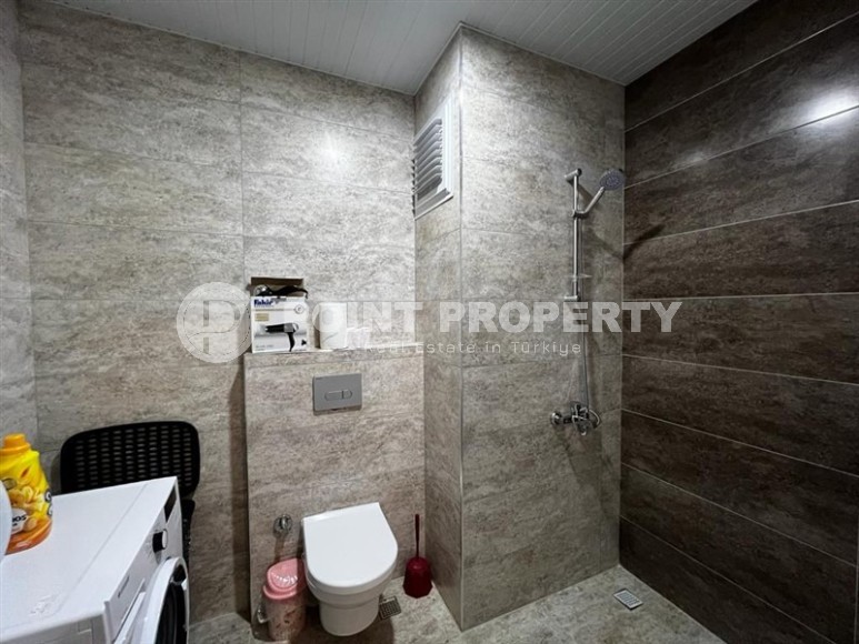 Spacious duplex apartment on the 5th floor with an attic, in a prestigious area of Alanya - Upper Oba-id-7134-photo-12