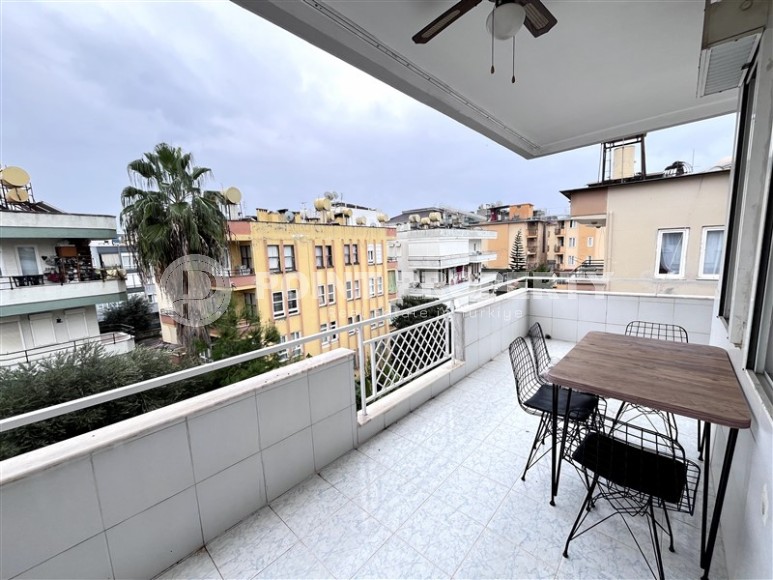 Светлая, просторная квартира 1+1, общей площадью 80 м2, на 2-м этаже в доме 2002 года постройки, в центре Аланьи-id-7135-фото-10