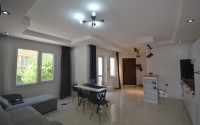Cozy apartment with furniture and household appliances 300 meters from the sea, in the center of a quiet area of Alanya - Tosmur-id-7138-photo-3