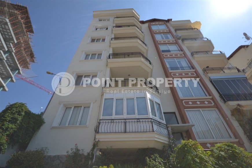 Cozy apartment with furniture and household appliances 300 meters from the sea, in the center of a quiet area of Alanya - Tosmur-id-7138-photo-13