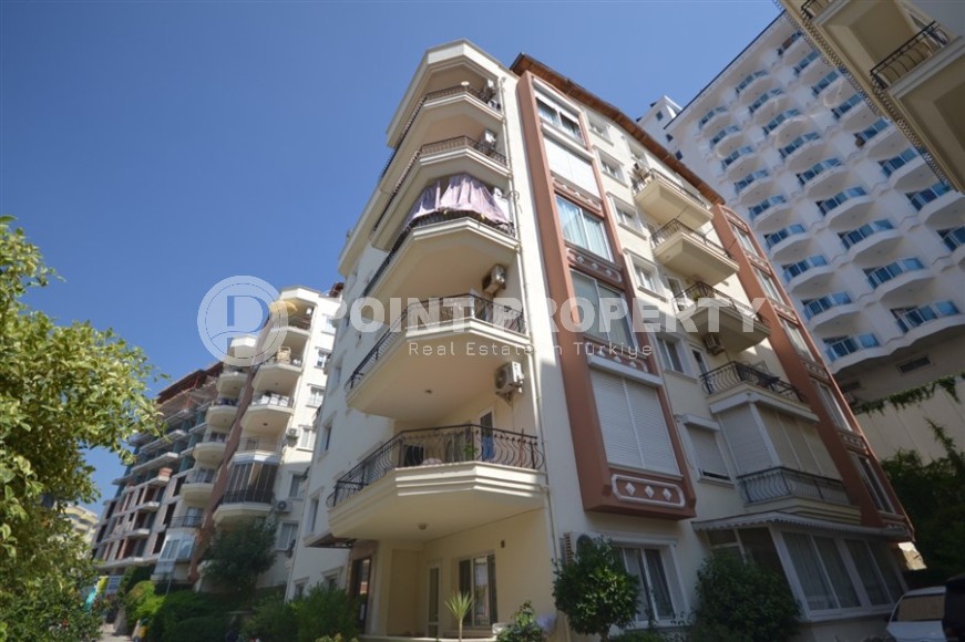 Cozy apartment with furniture and household appliances 300 meters from the sea, in the center of a quiet area of Alanya - Tosmur-id-7138-photo-15