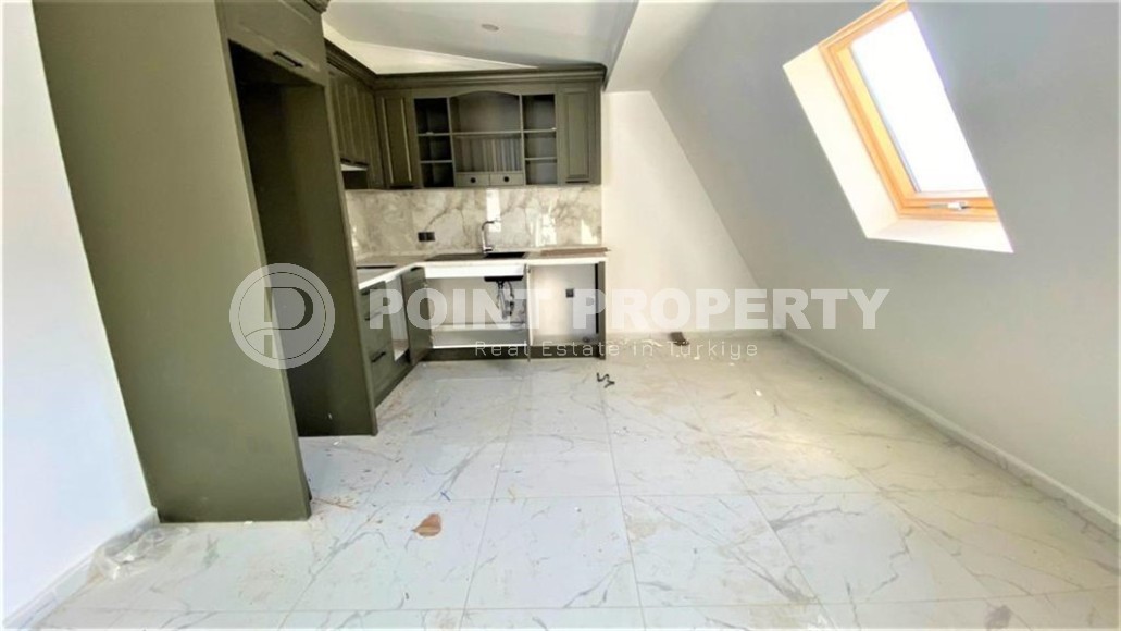 Двухуровневая квартира 2+1 с панорамным видом на Торосские горы, на 4-м этаже с мансардой в новой резиденции, введенной в эксплуатацию в 2023 году-id-7140-фото-2