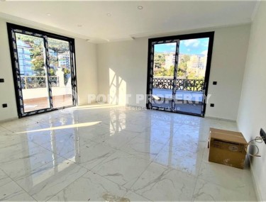 Двухуровневая квартира 2+1 с панорамным видом на Торосские горы, на 4-м этаже с мансардой в новой резиденции, введенной в эксплуатацию в 2023 году-id-7140-фото-3