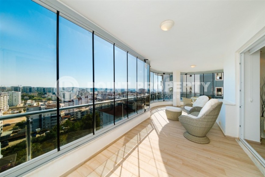 Atmospheric 2+1 apartment with a large glazed balcony, 900 meters from the sea, in a quiet area of Alanya - Avsallar-id-7143-photo-11