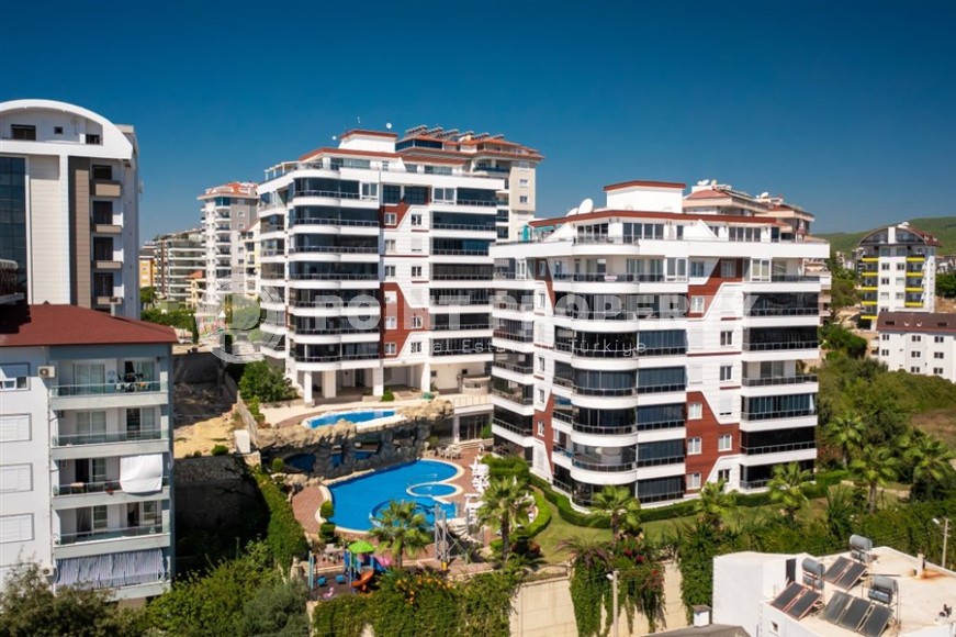 Atmospheric 2+1 apartment with a large glazed balcony, 900 meters from the sea, in a quiet area of Alanya - Avsallar-id-7143-photo-24