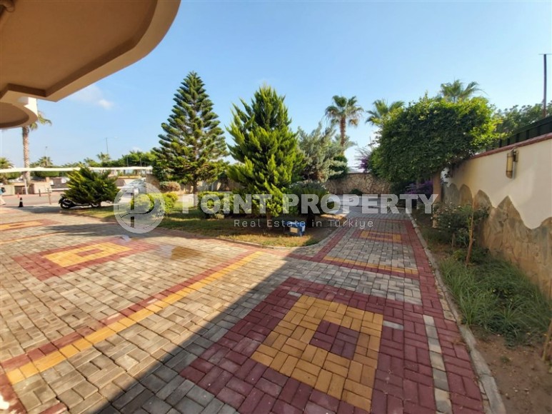 Просторная квартира 3+1 на первой линии от моря, в комфортабельном жилом комплексе, построенном в 2012 году-id-7144-фото-23