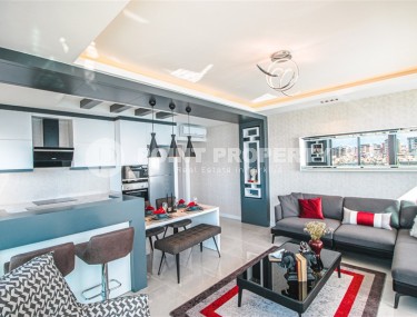 Stylish apartment with designer renovation on the first line from the sea, in the center of the modern area of Alanya - Mahmutlar-id-7149-photo-2
