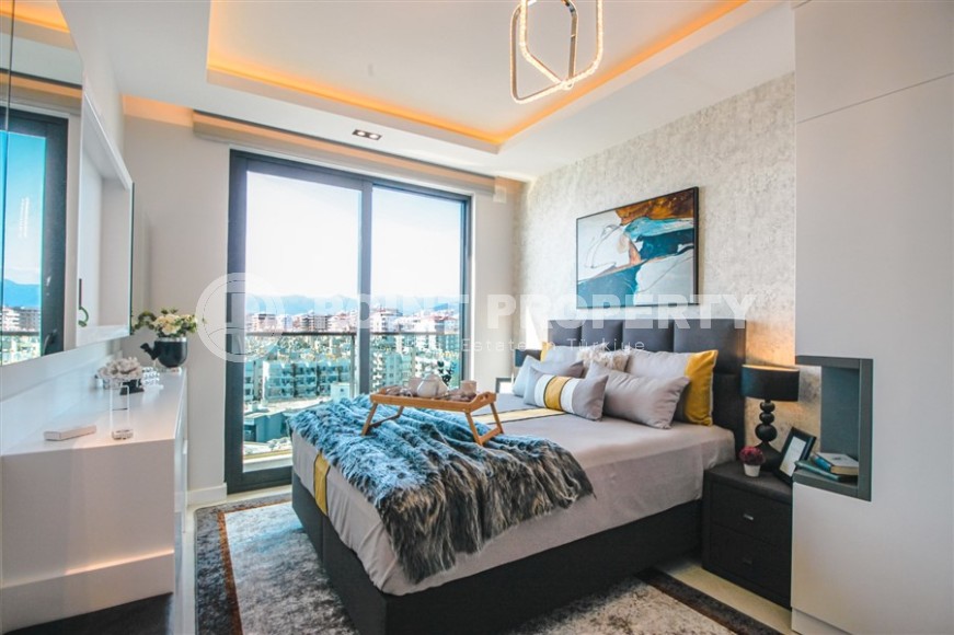 Stylish apartment with designer renovation on the first line from the sea, in the center of the modern area of Alanya - Mahmutlar-id-7149-photo-7