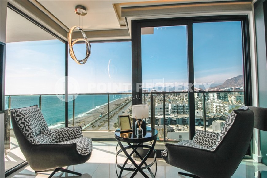 Stylish apartment with designer renovation on the first line from the sea, in the center of the modern area of Alanya - Mahmutlar-id-7149-photo-13