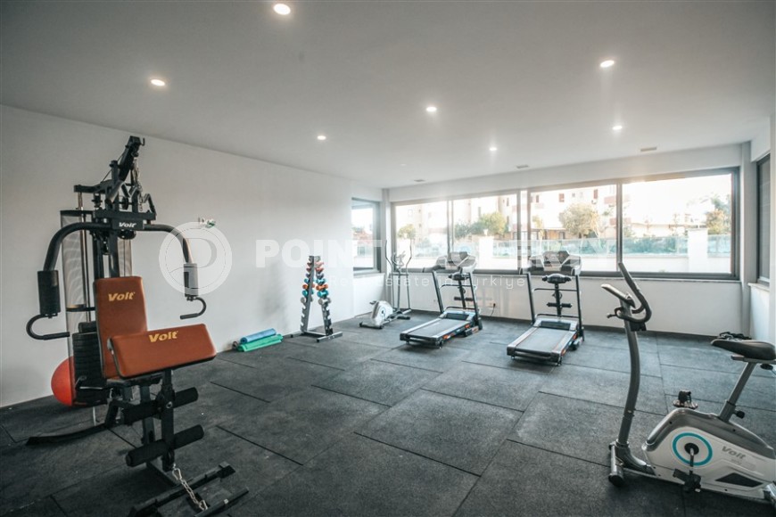 Stylish apartment with designer renovation on the first line from the sea, in the center of the modern area of Alanya - Mahmutlar-id-7149-photo-14