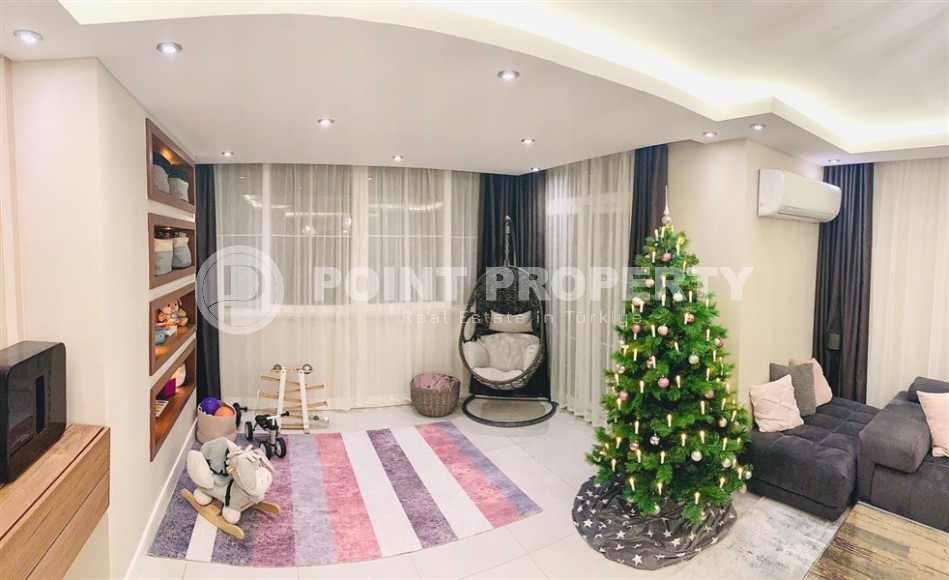 Large two-level apartment 4+1, with a total area of 230 m2, in the picturesque area of Alanya - Konakli-id-7151-photo-3