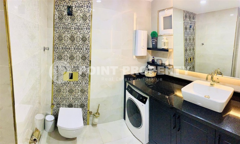 Large two-level apartment 4+1, with a total area of 230 m2, in the picturesque area of Alanya - Konakli-id-7151-photo-17